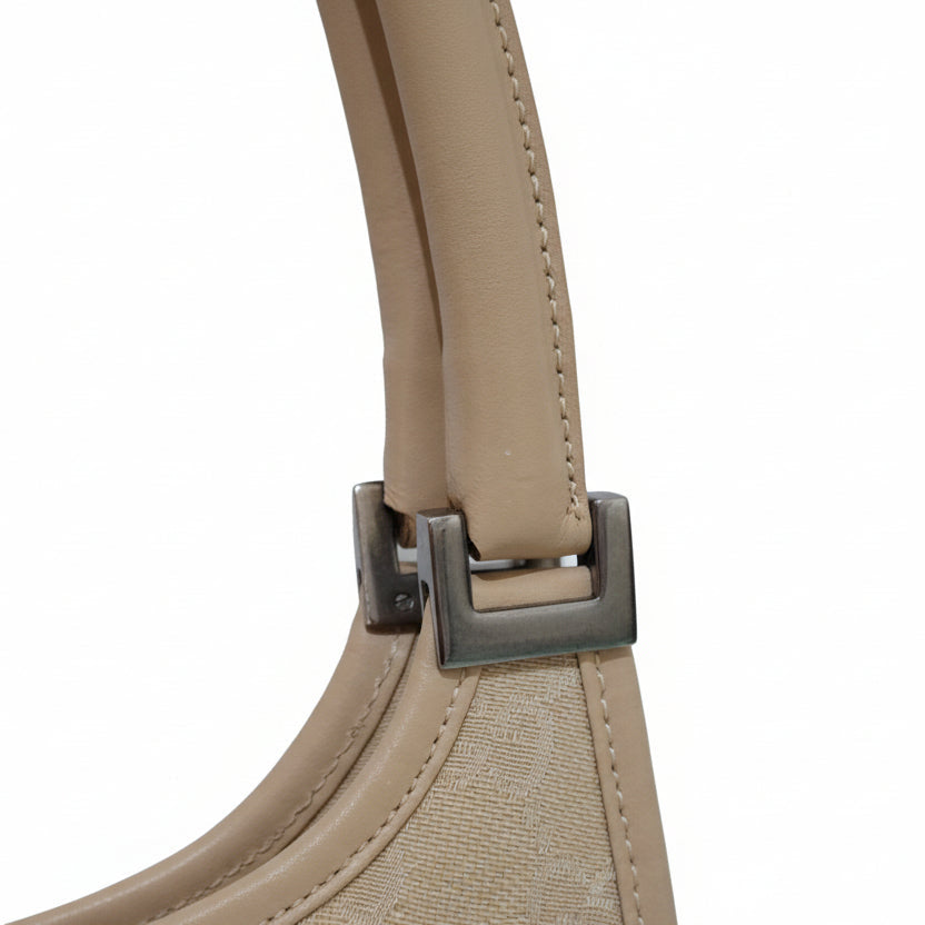 Sac à bandoulière Jackie de Gucci, couleur crème