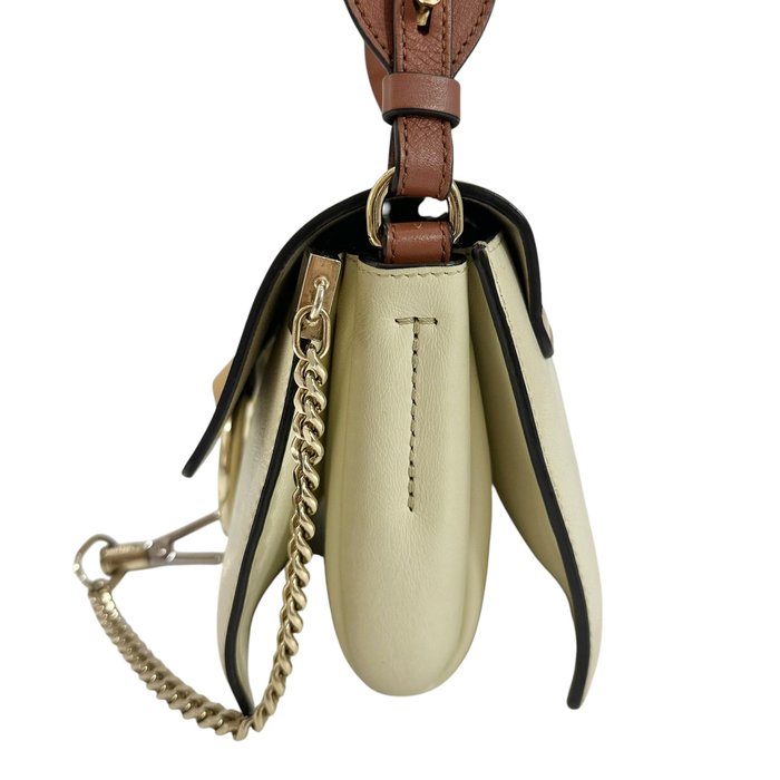 Chloé Faye Shoulder Bag – Beige Leather and Gold-Tone Hardware