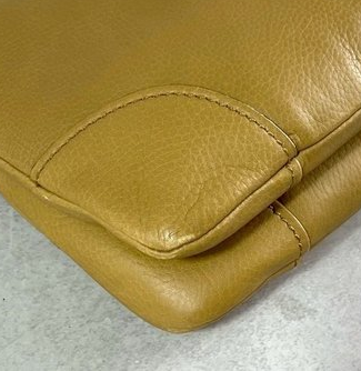 Gucci Mustard Leather Shoulder Bag — Style Code 108964