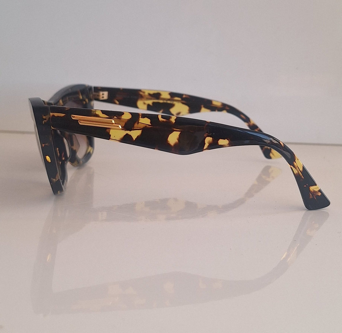 Bottega Veneta 802 Brown and Gold Sunglasses