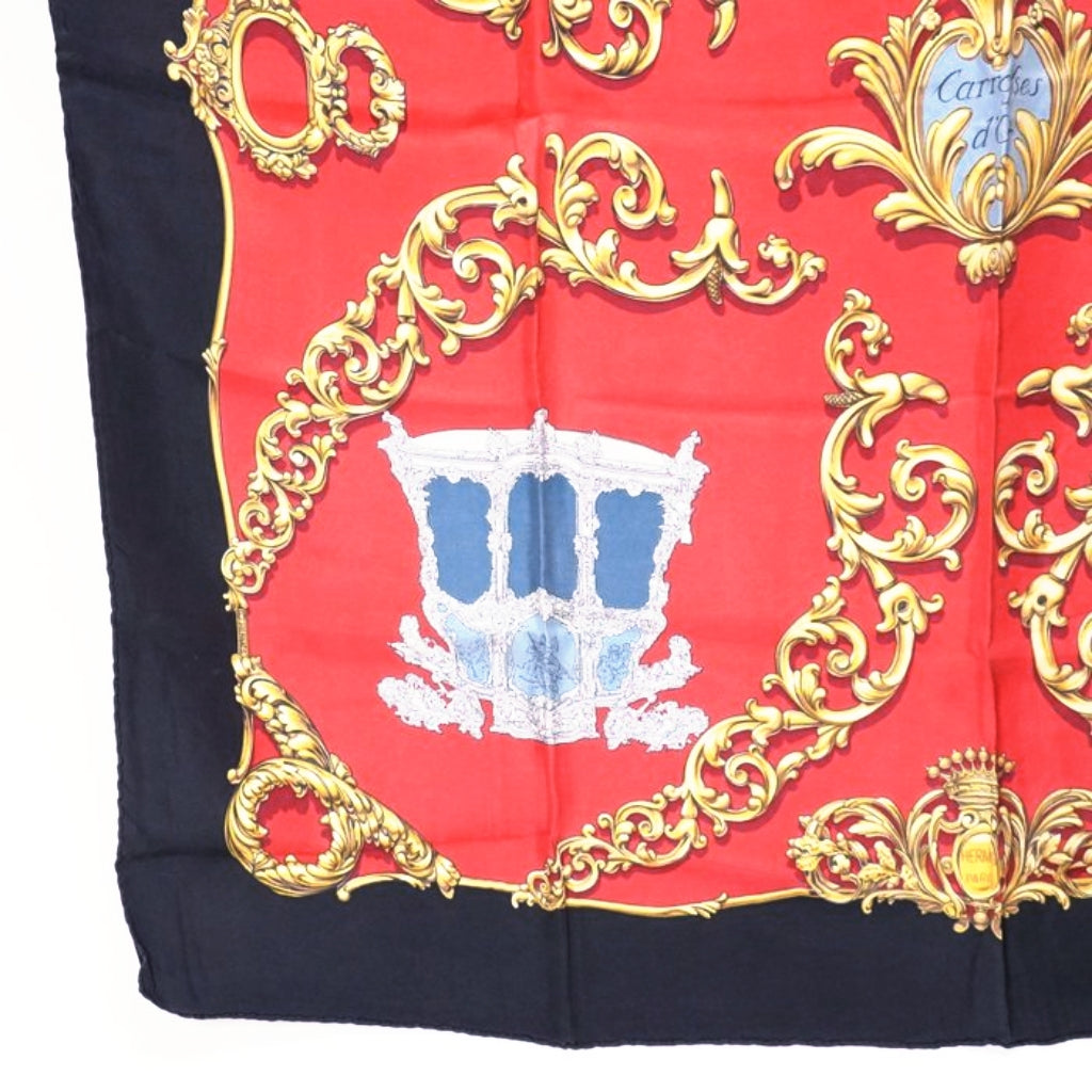 Hermès Carrosses d’Or Carré silk Scarf