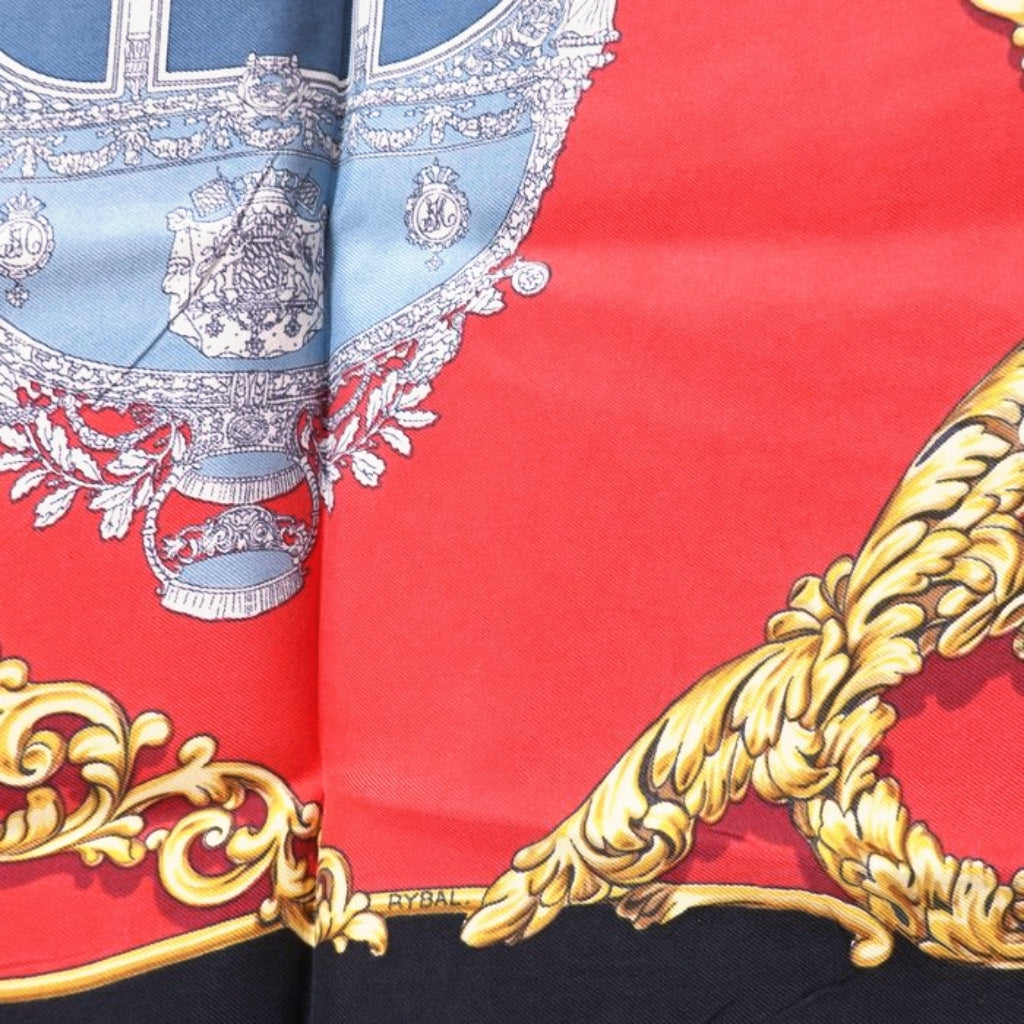 Hermès Carrosses d’Or Carré silk Scarf