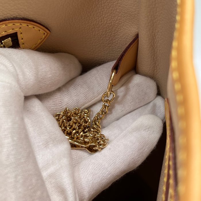 Louis Vuitton Bucket GM Monogram Bag – Brown Canvas & Leather