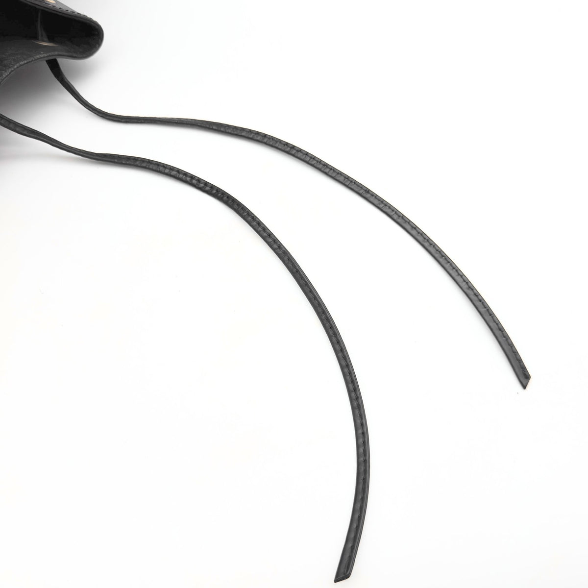 Louis Vuitton Petit Noé Black Epi Leather Shoulder Bag