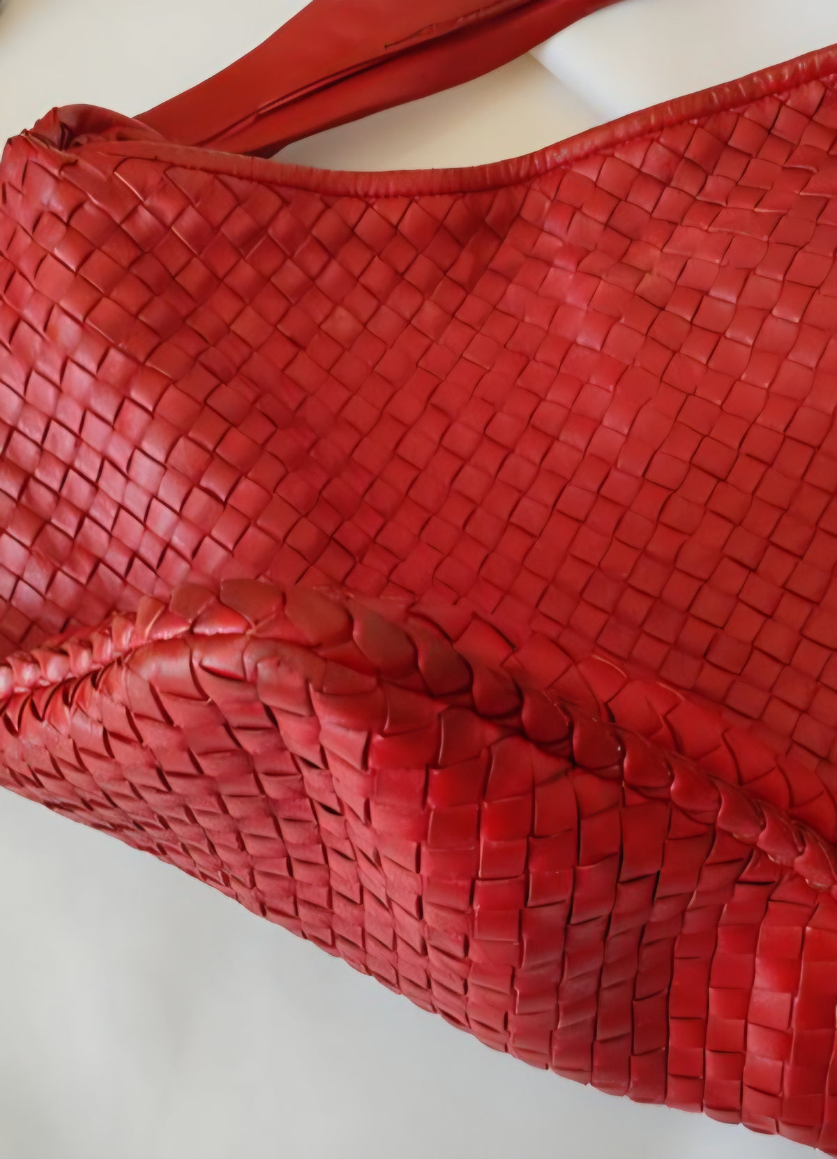 Bottega Veneta Antheia Dark Red Intrecciato Lambskin Hobo Bag