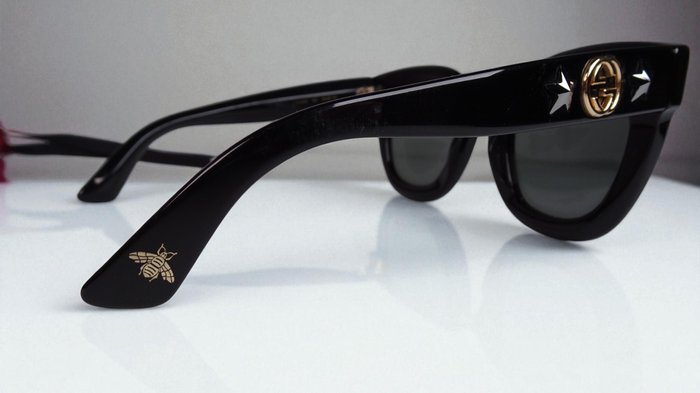 Gucci Black Square Acetate Sunglasses with Gold-Tone Accents