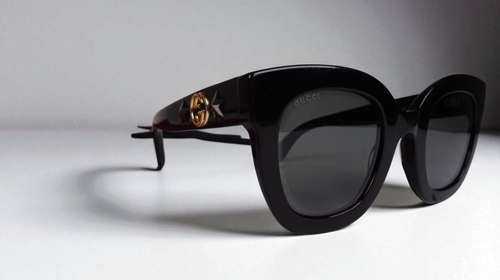 Gucci Black Square Acetate Sunglasses with Gold-Tone Accents