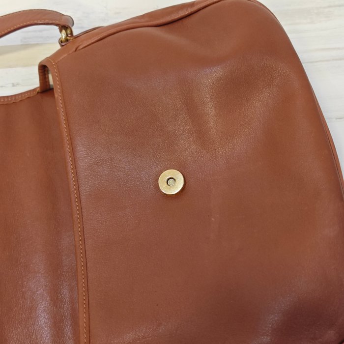 Burberry Nova Check Shoulder Bag – Brown