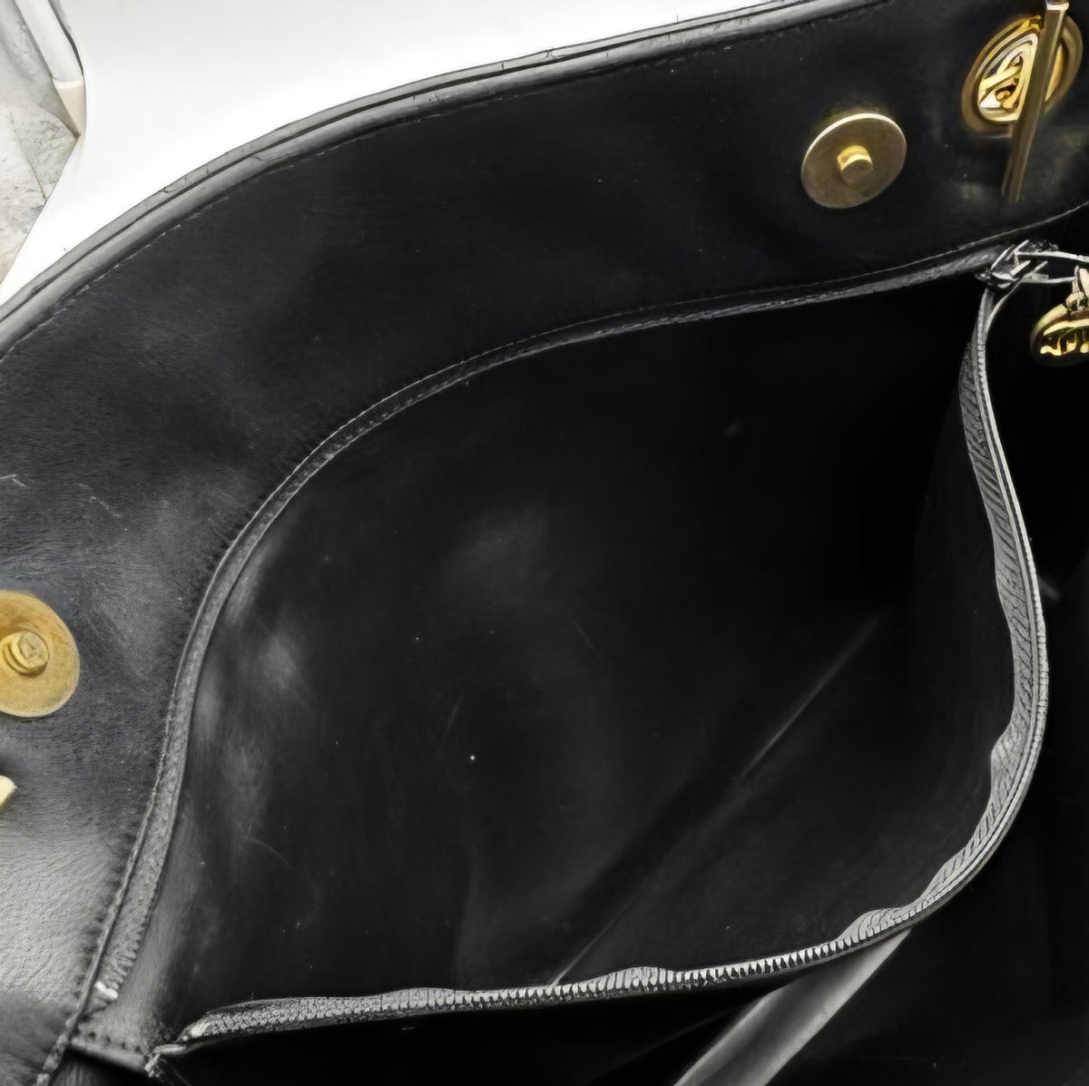 Chanel Matelassé Chain Tote Bag – Black Lambskin, Pearl Crush Charm