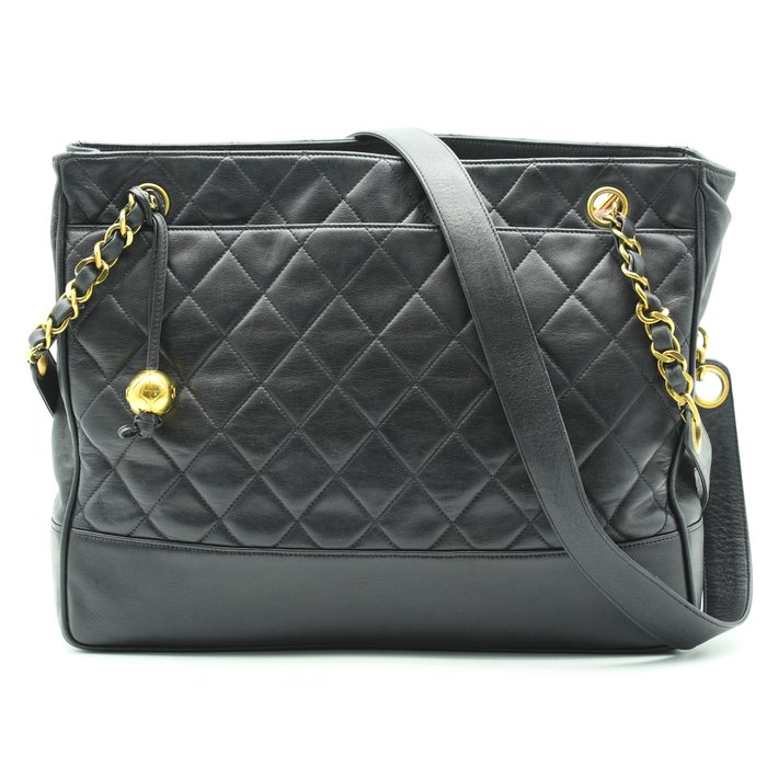 Chanel Matelassé Chain Tote Bag – Black Lambskin, Pearl Crush