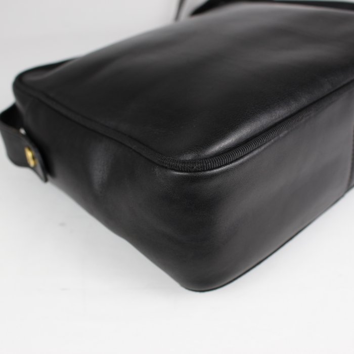 Salvatore Ferragamo Leather Vera Bow Shoulder Bag Black
