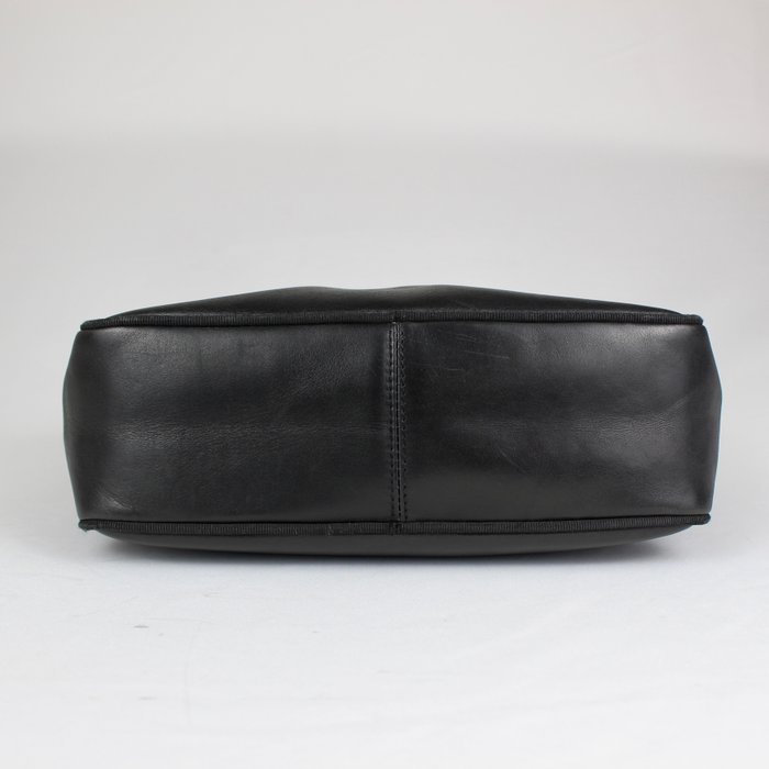 Salvatore Ferragamo Leather Vera Bow Shoulder Bag Black