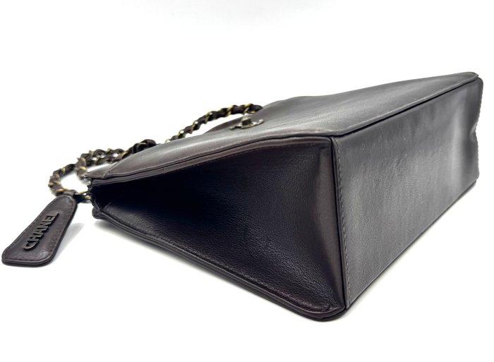 Chanel Vintage Hard Case Handbag – Dark Brown Leather, Brass Trim, Made in France