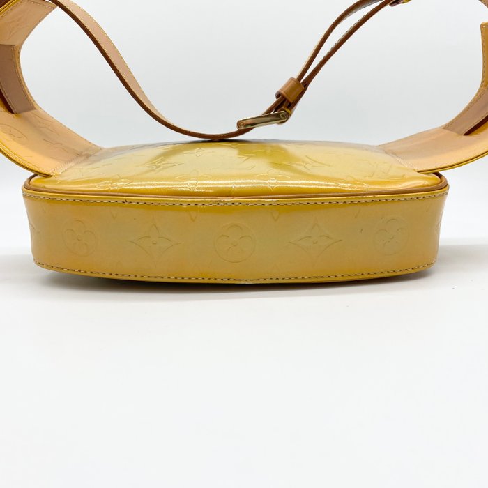 Louis Vuitton Vernis Fulton Waist Bag – Yellow Patent Leather & Gold Tone Hardware