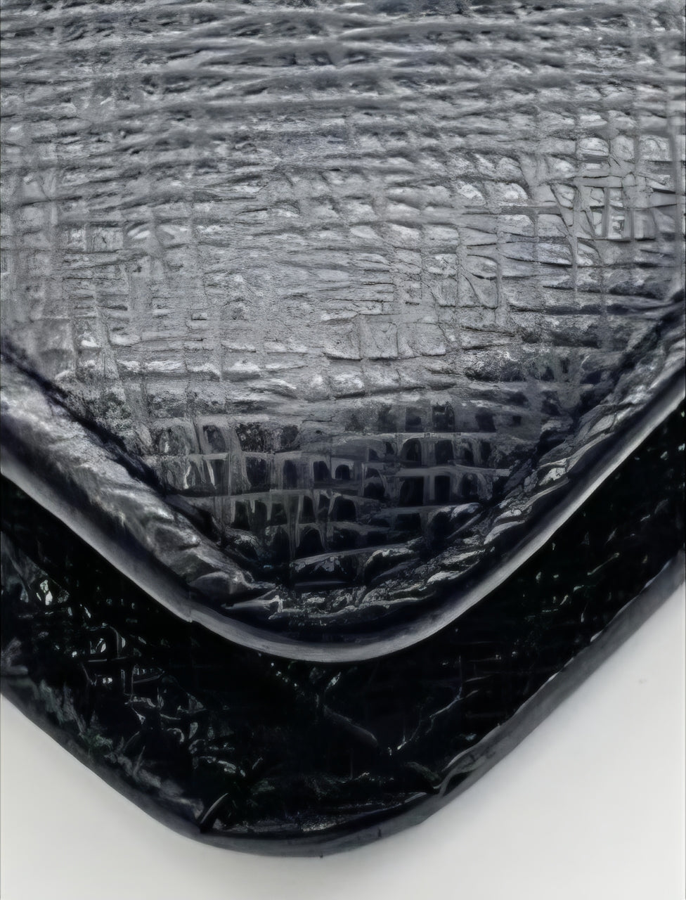 Louis Vuitton Taiga Selenga Clutch Bag  – Green Leather