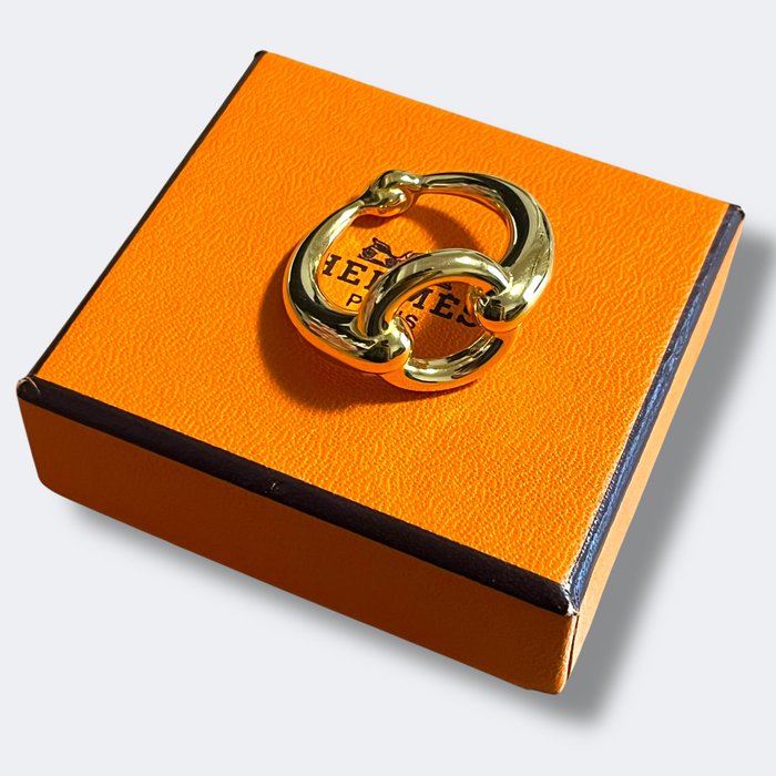 Hermès Mors Gold-Plated Scarf Ring – Equestrian Accessory