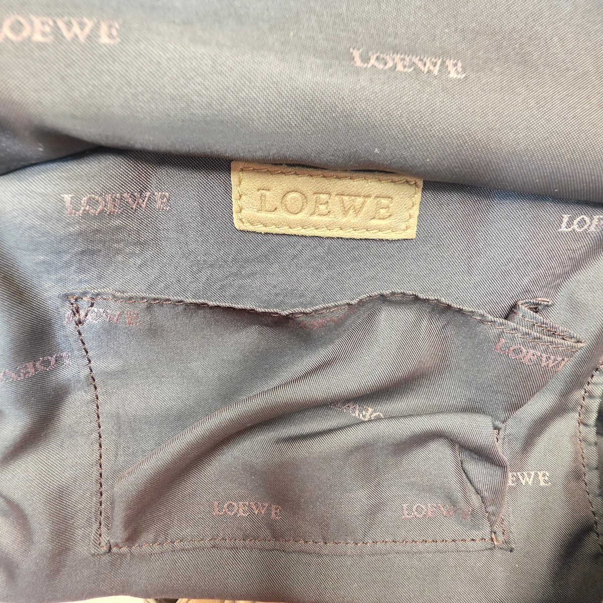 Loewe Aire Gold Leather Shoulder Bag – Medium