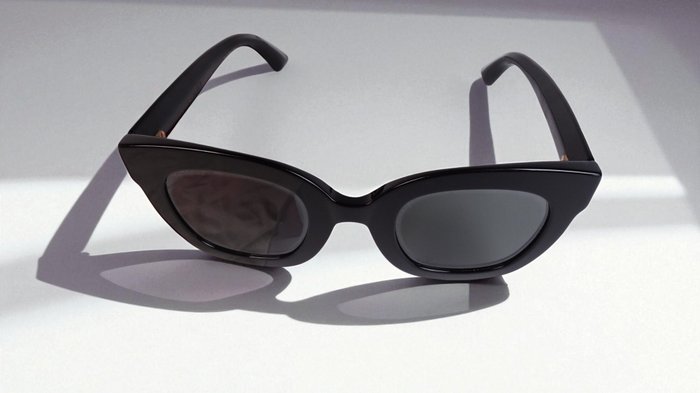 Gucci Black Square Acetate Sunglasses with Gold-Tone Accents