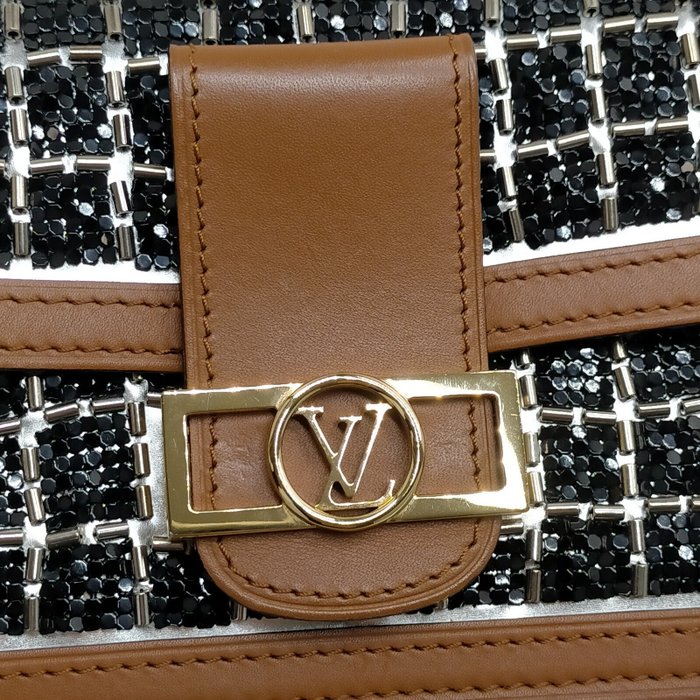 Louis Vuitton Dauphine Belt Bag