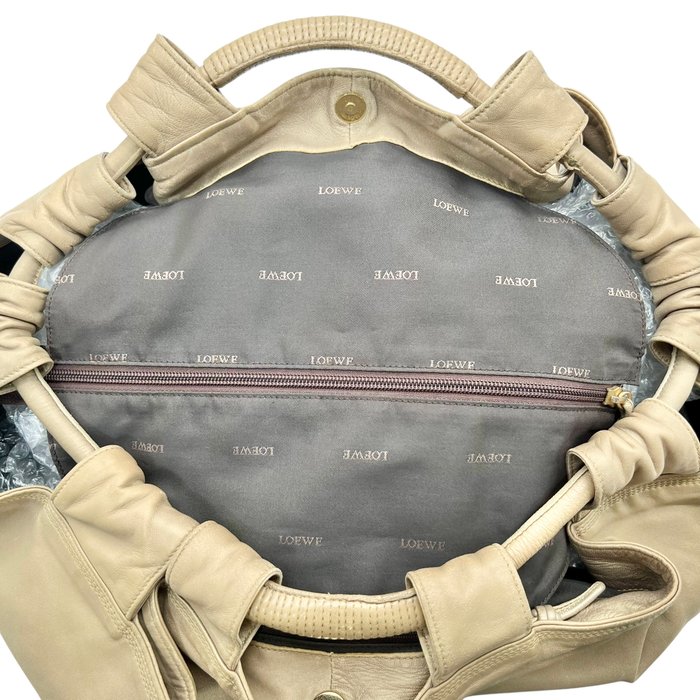 Loewe Aire Gold Leather Shoulder Bag – Medium