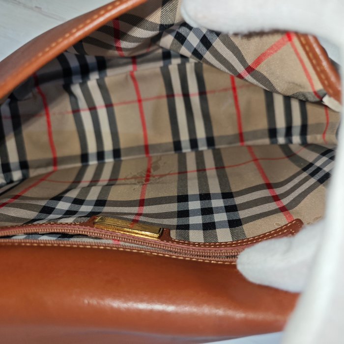 Burberry Nova Check Shoulder Bag – Brown