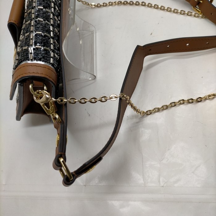 Louis Vuitton Dauphine Belt Bag