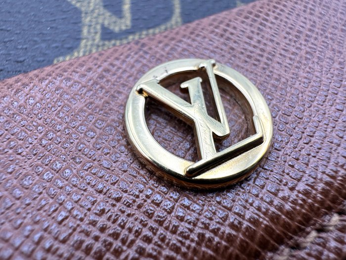 Louis Vuitton Bordeaux Monogram Shoulder Bag & Clutch – Vintage, Brown