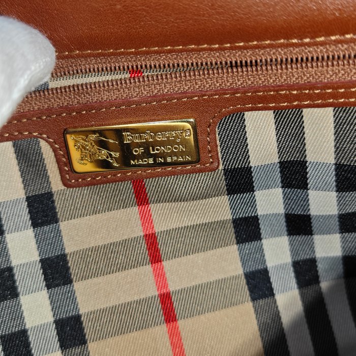 Burberry Nova Check Shoulder Bag – Brown