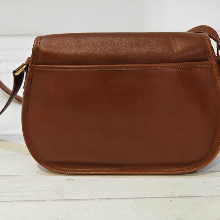 Burberry Nova Check Shoulder Bag – Brown